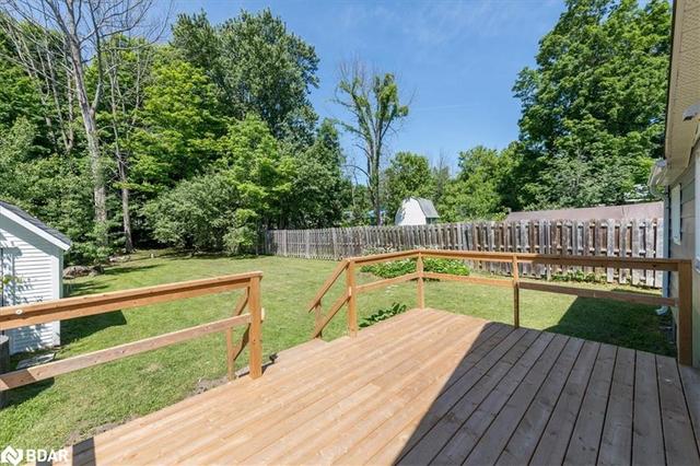 2678 25 Sideroad, House detached with 2 bedrooms, 1 bathrooms and 2 parking in Innisfil ON | Image 10