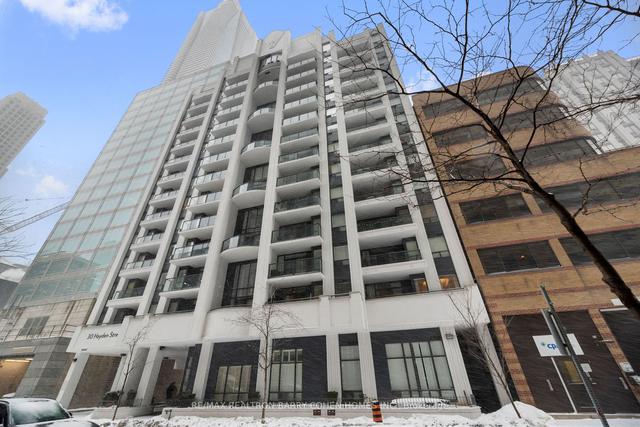 801 - 30 Hayden St, Condo with 1 bedrooms, 1 bathrooms and 1 parking in Toronto ON | Image 21