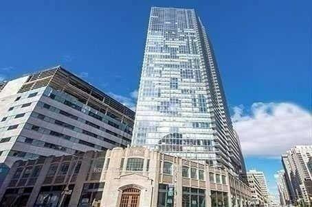 2301 - 832 Bay St, Condo with 1 bedrooms, 1 bathrooms and 0 parking in Toronto ON | Image 14