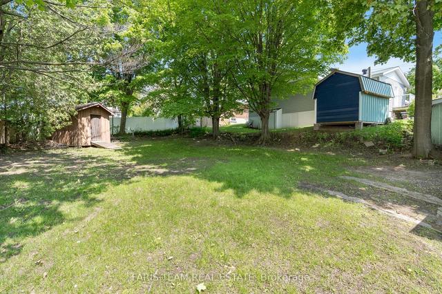 23 Maria St, House detached with 3 bedrooms, 1 bathrooms and 4 parking in Penetanguishene ON | Image 8