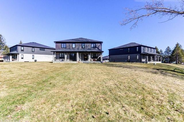 131 Jefferey Way, House semidetached with 3 bedrooms, 2 bathrooms and 5 parking in Wellington North ON | Image 27