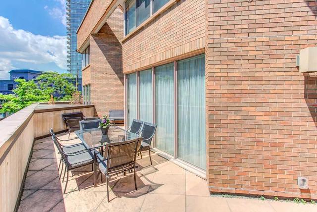 102 - 1 Duplex Ave, Condo with 1 bedrooms, 2 bathrooms and 1 parking in Toronto ON | Image 19