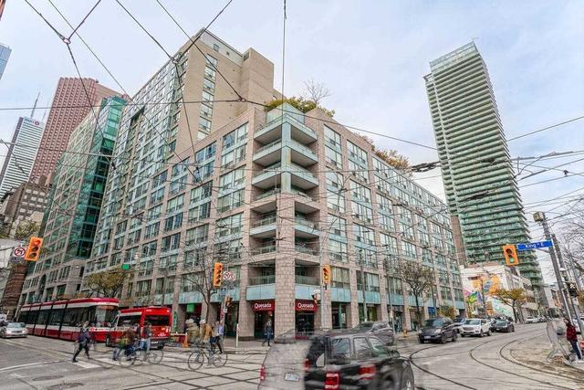 1106 - 92 King St E, Condo with 2 bedrooms, 2 bathrooms and 1 parking in Toronto ON | Image 12