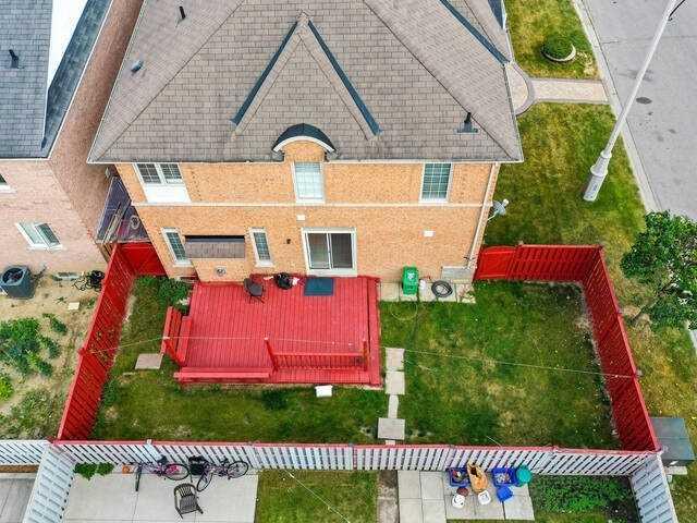 25 Long Meadow Rd, House detached with 4 bedrooms, 3 bathrooms and 6 parking in Brampton ON | Image 22
