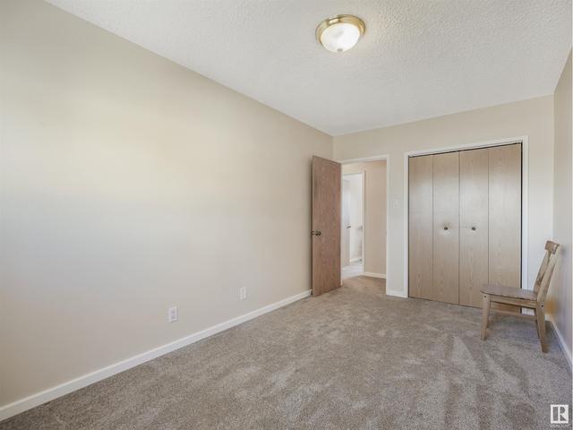 5126 106a St Nw, House attached with 3 bedrooms, 1 bathrooms and null parking in Edmonton AB | Image 44
