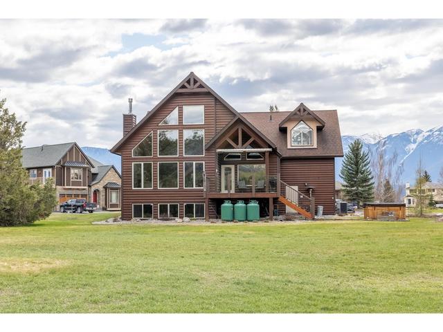33 - 640 Upper Lakeview Road, House detached with 3 bedrooms, 3 bathrooms and null parking in East Kootenay F BC | Image 38