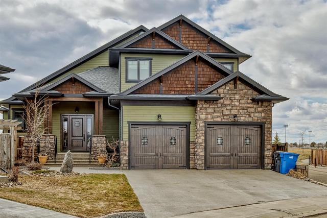 328 Stonecrest Place W, House detached with 4 bedrooms, 3 bathrooms and 7 parking in Lethbridge AB | Image 1