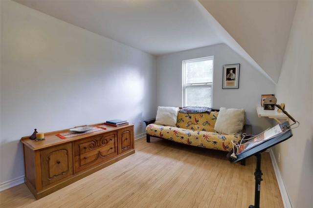 216 Holborne Ave, House semidetached with 3 bedrooms, 2 bathrooms and 3 parking in Toronto ON | Image 6