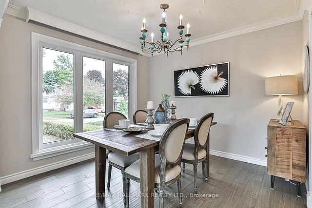 93 Portsdown Rd, House detached with 3 bedrooms, 4 bathrooms and 2 parking in Toronto ON | Image 2