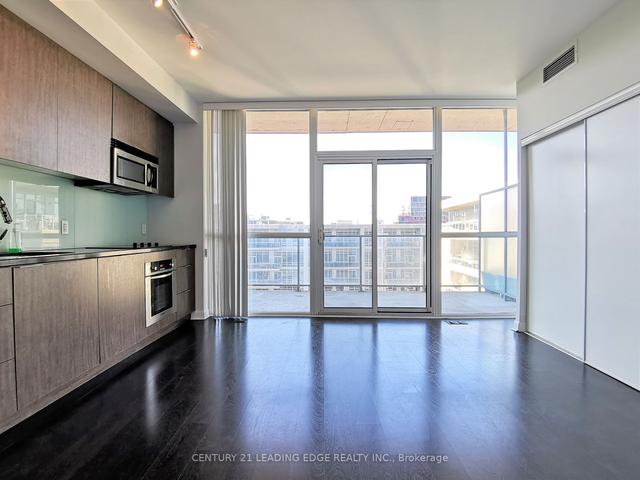 1114 - 478 King St W, Condo with 0 bedrooms, 1 bathrooms and 0 parking in Toronto ON | Image 1