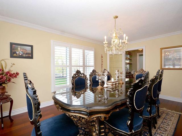 1918 Royal Credit Blvd, House detached with 4 bedrooms, 5 bathrooms and 12 parking in Mississauga ON | Image 4