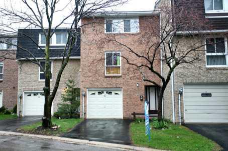th. 54 - 621 Rathburn Rd, Townhouse with 3 bedrooms, 2 bathrooms and 1 parking in Toronto ON | Image 1