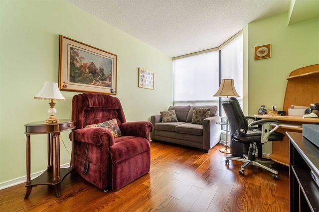 807 - 1155 Bough Beeches Blvd, Condo with 2 bedrooms, 2 bathrooms and 2 parking in Mississauga ON | Image 13