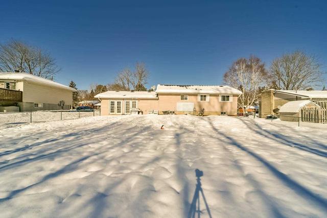 82 Jamieson Cres, House detached with 3 bedrooms, 2 bathrooms and 6 parking in Oro Medonte ON | Image 28