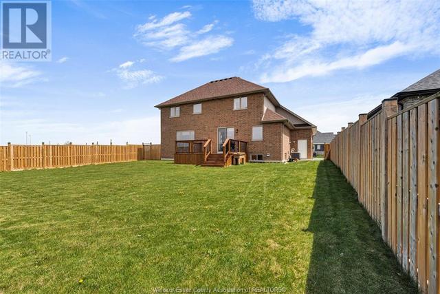 201 Morton, House detached with 4 bedrooms, 2 bathrooms and null parking in Essex ON | Image 39