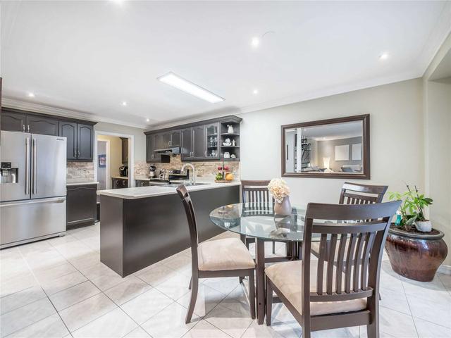 43 Knapton Dr, House detached with 3 bedrooms, 4 bathrooms and 4 parking in Newmarket ON | Image 25