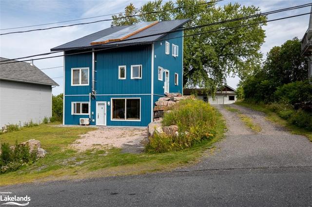 10 Macfarlane Street, House detached with 3 bedrooms, 3 bathrooms and 4 parking in Parry Sound ON | Image 32