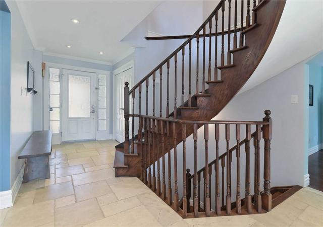 3034 Tours Rd, House detached with 4 bedrooms, 5 bathrooms and 6 parking in Mississauga ON | Image 34