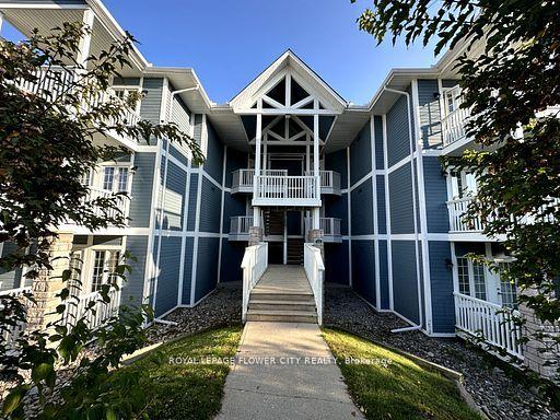 90 Highland Dr, Condo with 2 bedrooms, 2 bathrooms and 1 parking in Oro Medonte ON | Image 1