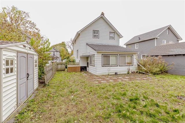 6413 Barker Street S, House detached with 3 bedrooms, 1 bathrooms and 4 parking in Niagara Falls ON | Image 27