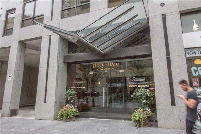 uph1 - 55 Bloor St E, Condo with 2 bedrooms, 2 bathrooms and 1 parking in Toronto ON | Image 4
