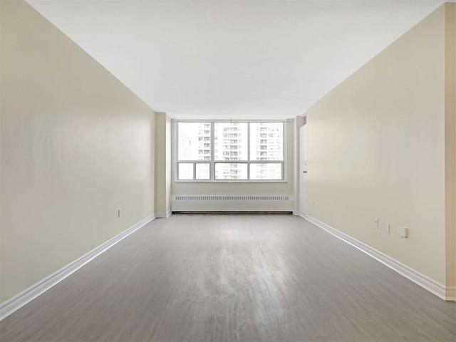 916 - 390 Dixon Rd, Condo with 2 bedrooms, 1 bathrooms and 1 parking in Toronto ON | Image 26