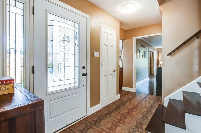 2794 Hollington Cres, House semidetached with 3 bedrooms, 3 bathrooms and 2 parking in Mississauga ON | Image 37