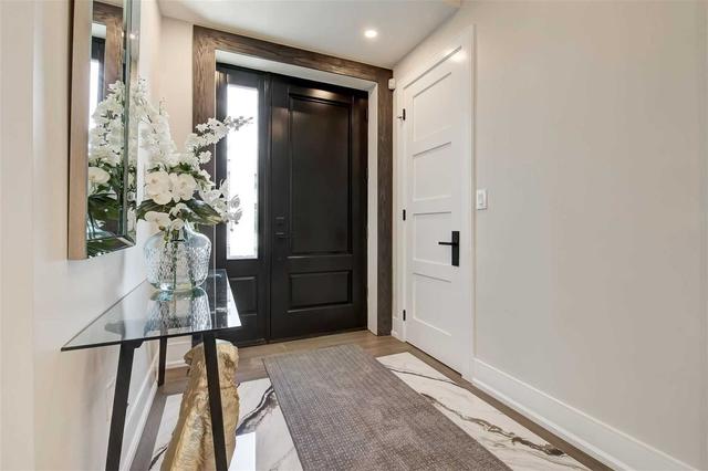 2 Mulvey Ave, House detached with 4 bedrooms, 5 bathrooms and 4 parking in Toronto ON | Image 23
