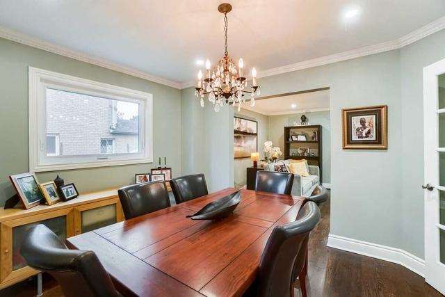 4321 Credit Pointe Dr, House detached with 3 bedrooms, 4 bathrooms and 4 parking in Mississauga ON | Image 2