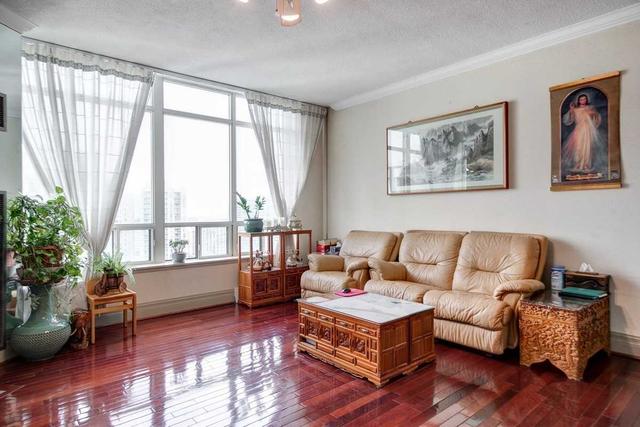 ph2411 - 7 Bishop Ave, Condo with 3 bedrooms, 2 bathrooms and 1 parking in Toronto ON | Image 32
