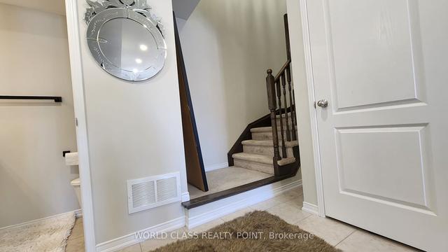 8 - 2496 Post Rd, Townhouse with 2 bedrooms, 2 bathrooms and 1 parking in Oakville ON | Image 14