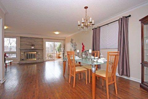 32 Felicity Dr, House detached with 4 bedrooms, 4 bathrooms and 4 parking in Toronto ON | Image 3