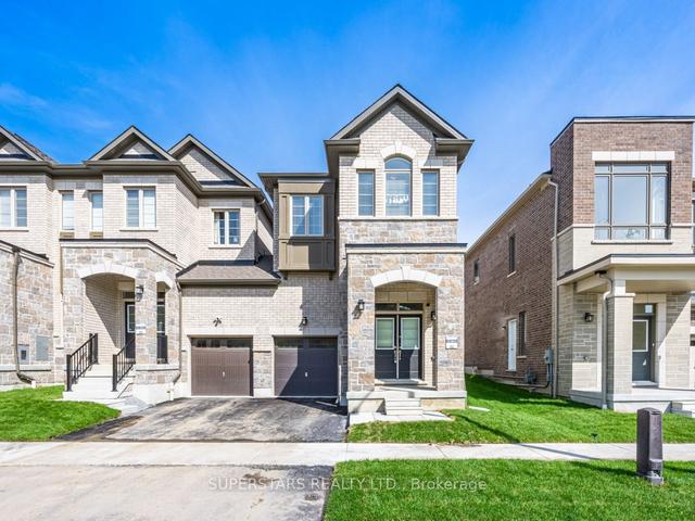 112 Ogston Cres, House attached with 3 bedrooms, 3 bathrooms and 2 parking in Whitby ON | Image 1
