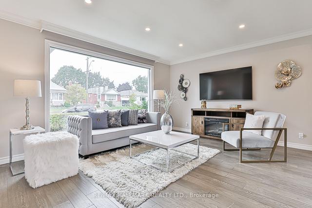 93 Portsdown Rd, House detached with 3 bedrooms, 4 bathrooms and 2 parking in Toronto ON | Image 35