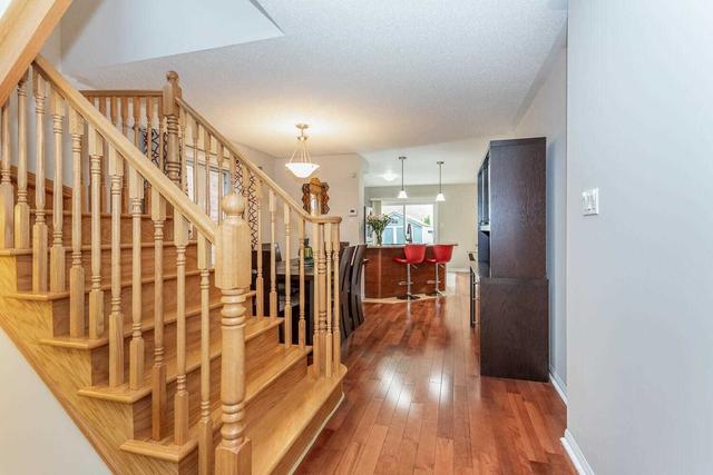 856 Herman Way, House semidetached with 3 bedrooms, 3 bathrooms and 4 parking in Milton ON | Image 36