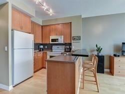 1401 - 3939 Duke Of York Blvd, Condo with 1 bedrooms, 2 bathrooms and 1 parking in Mississauga ON | Image 5
