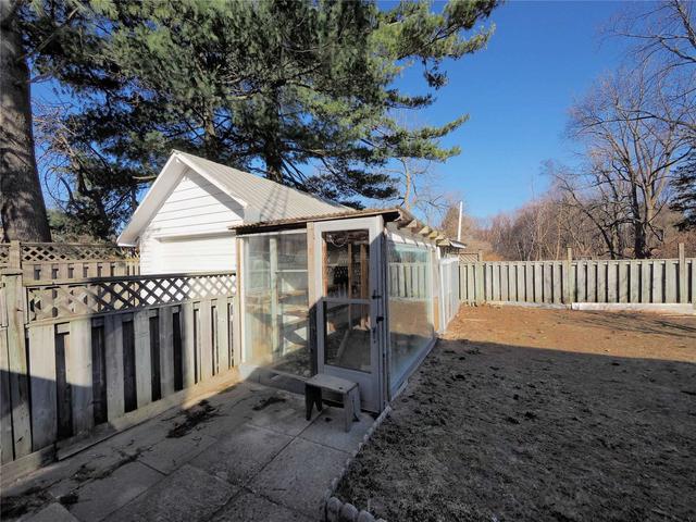 4380 Lawrence Ave E, House detached with 3 bedrooms, 2 bathrooms and 6 parking in Toronto ON | Image 24