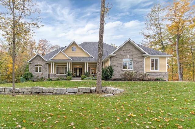 175 Deer Creek Drive, House detached with 6 bedrooms, 3 bathrooms and 12 parking in South Frontenac ON | Image 1