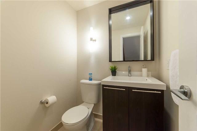 Th 1 - 5 Oakburn Cres, Townhouse with 2 bedrooms, 4 bathrooms and 2 parking in Toronto ON | Image 7