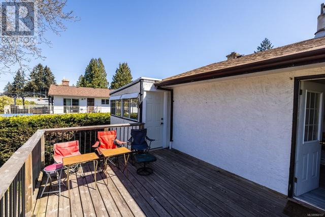 3110 Woodpark Dr, House detached with 4 bedrooms, 2 bathrooms and 4 parking in Colwood BC | Image 30