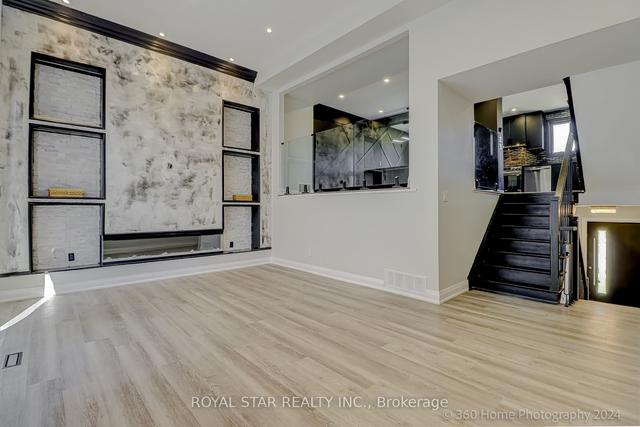 8 Zealand Rd, House detached with 3 bedrooms, 3 bathrooms and 3 parking in Toronto ON | Image 7