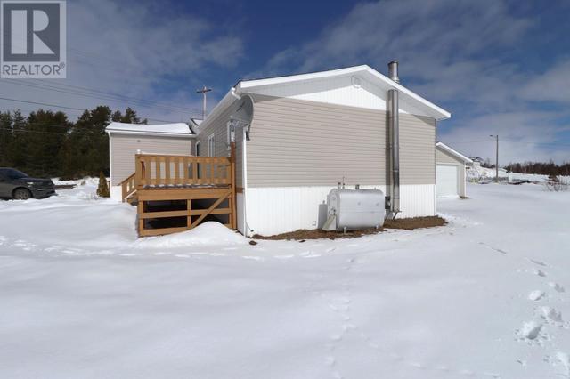 51 Main Street, House detached with 2 bedrooms, 1 bathrooms and null parking in Howley NL | Image 6
