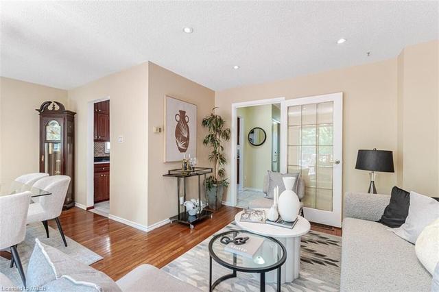 99 Martindale Crescent, House detached with 3 bedrooms, 2 bathrooms and 3 parking in Brampton ON | Image 37