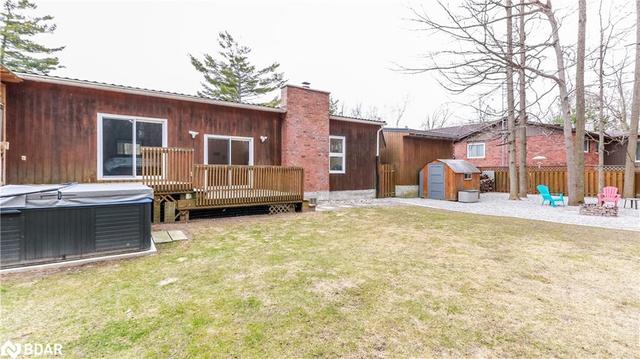 3914 Rosemary Lane, House detached with 3 bedrooms, 2 bathrooms and 5 parking in Innisfil ON | Image 21