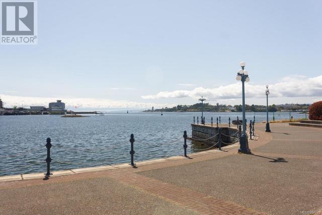 111 - 379 Tyee Rd, Condo with 0 bedrooms, 1 bathrooms and 1 parking in Victoria BC | Image 26