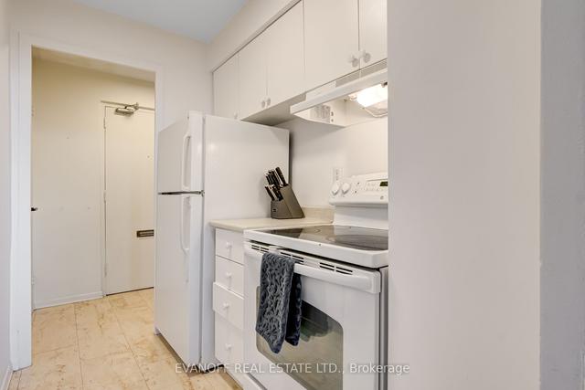1409 - 3311 Kingston Rd, Condo with 2 bedrooms, 1 bathrooms and 1 parking in Toronto ON | Image 7