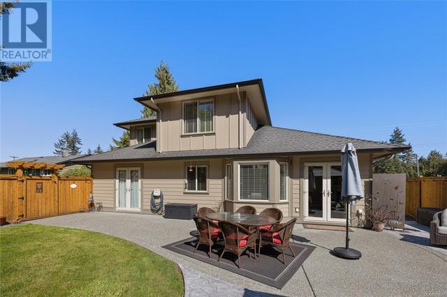 423 Craig St, House detached with 5 bedrooms, 4 bathrooms and 12 parking in Parksville BC | Image 76