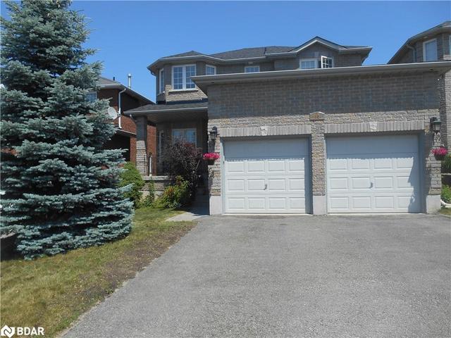 15 Silver Trail, House detached with 4 bedrooms, 2 bathrooms and 4 parking in Barrie ON | Image 1