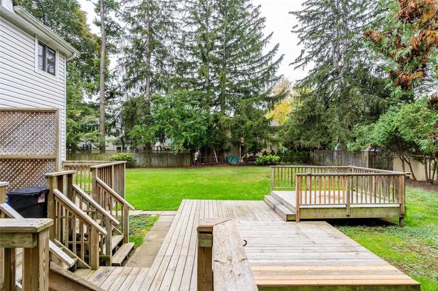 2383 Lakeshore Rd, House detached with 2 bedrooms, 1 bathrooms and 2 parking in Burlington ON | Image 14
