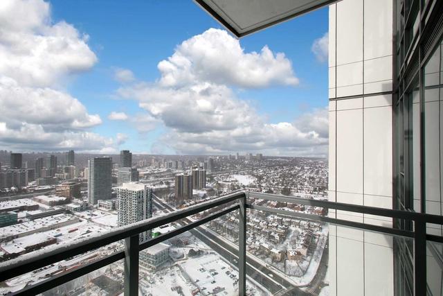 4010 - 55 Ann O'reilly Rd, Condo with 1 bedrooms, 2 bathrooms and 1 parking in Toronto ON | Image 9